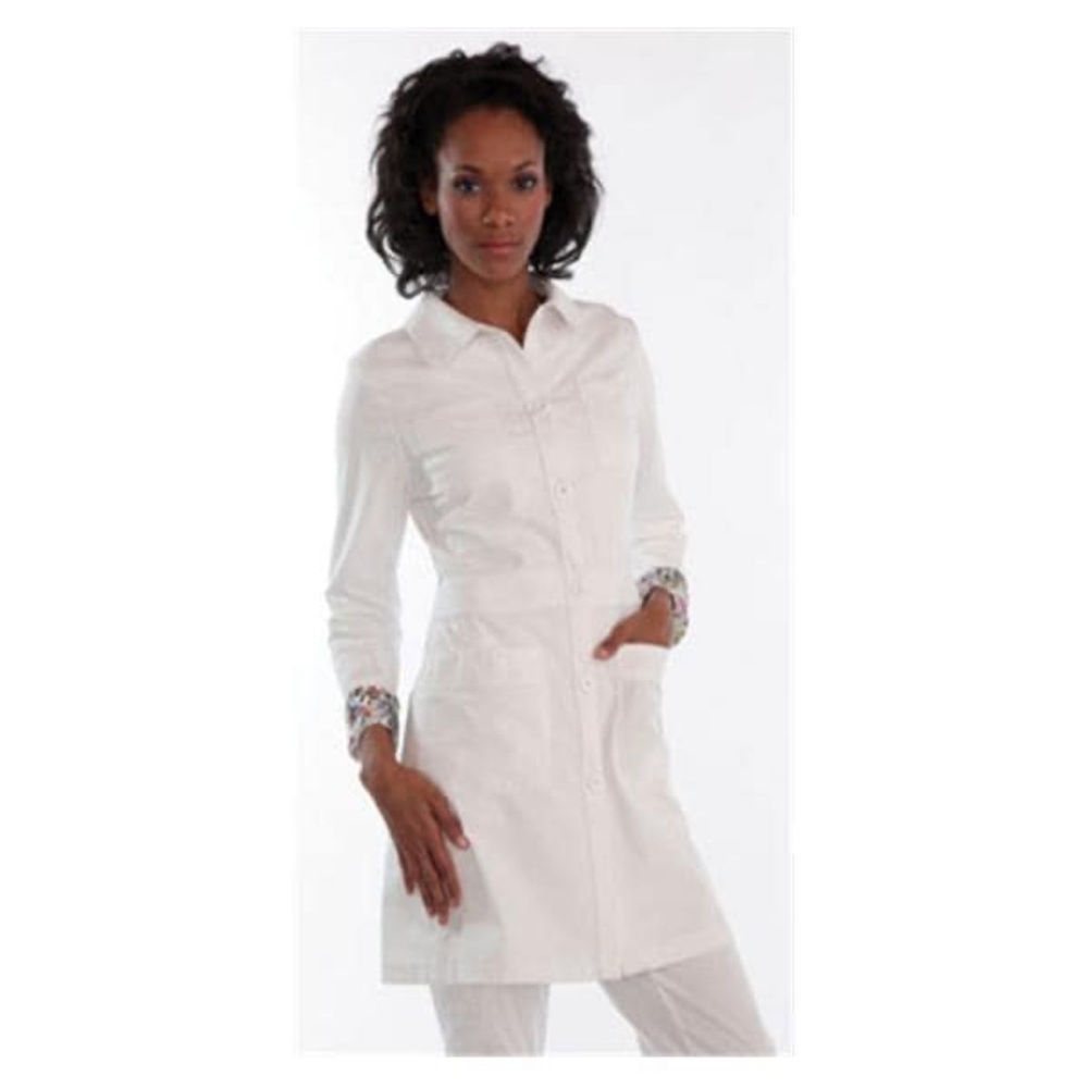Women's White Coat size S
Professional attire,medical/dental/lab white coat - Picture 1 of 6